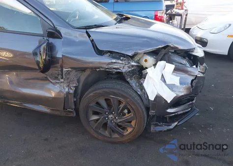 2021 Honda Hr-V 2Wd Sport z USA, uszkodzony, nr VIN 3CZRU5H10MM725021